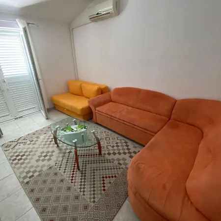 Anita Apartman