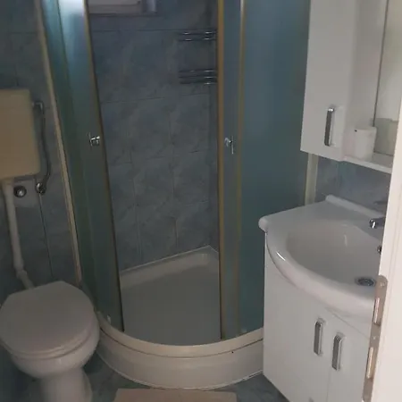 Anita Apartman